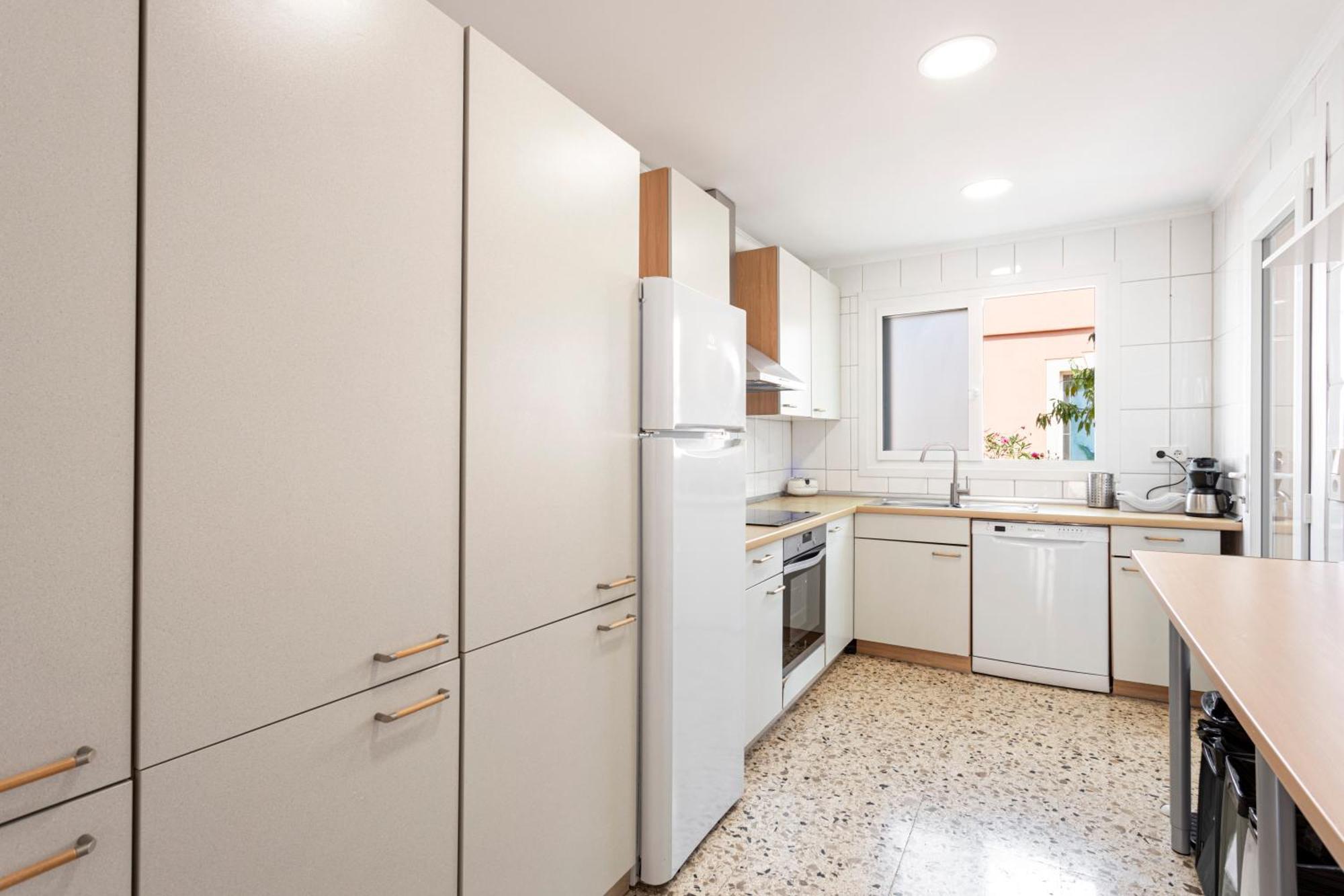 Ines Pool, Bbq, Homeoffice Llucmajor (Mallorca)